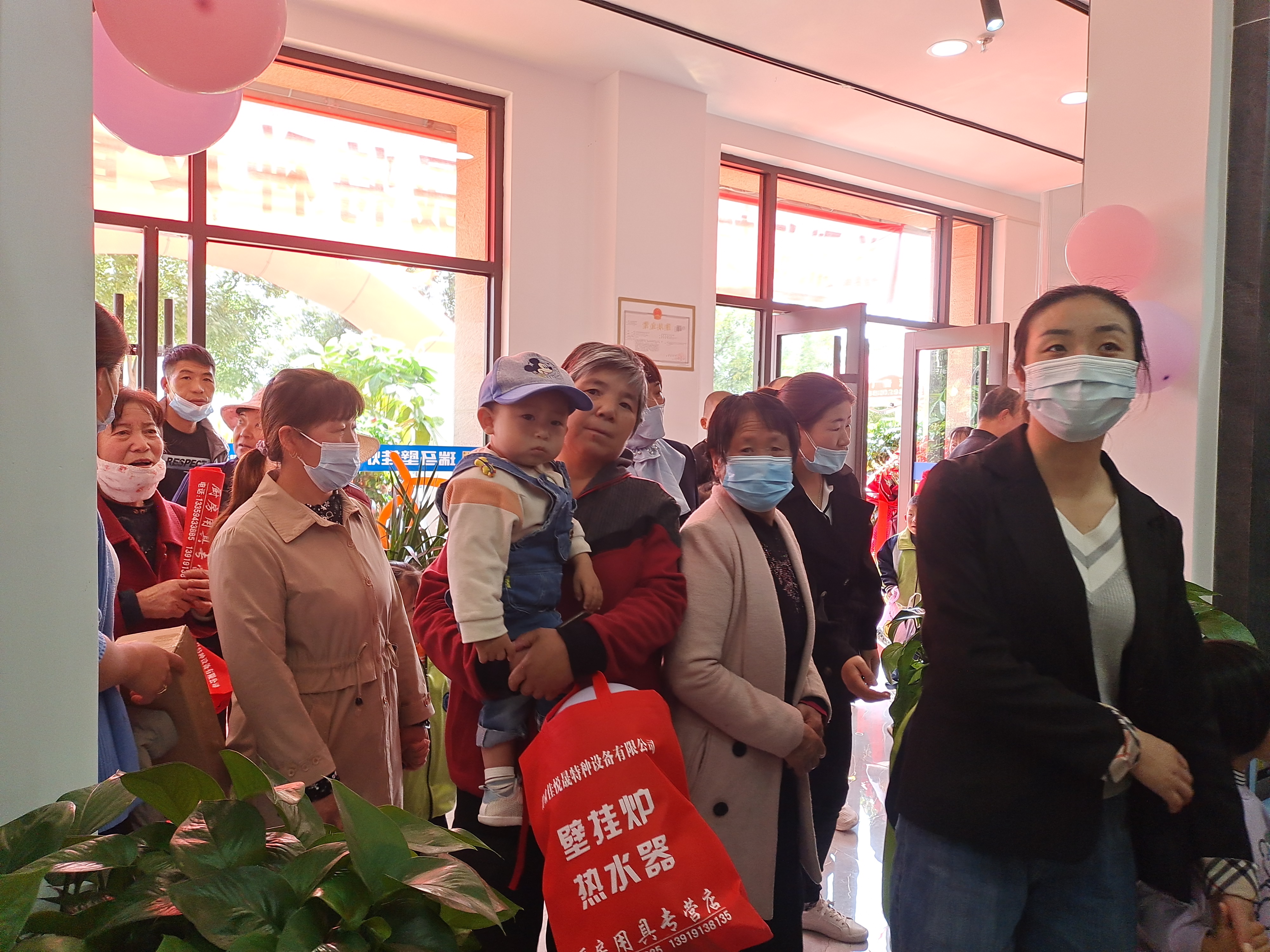 喜報(bào)｜熱烈祝賀甘肅定西瑞馬壁掛爐旗艦店開業(yè)成功！